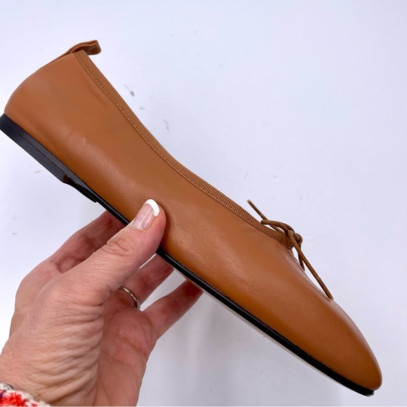 NEW Everlane Toasted Almond Tan Italian Leather The Day Tie Ballet Flat Size 9 - Picture 5 of 13